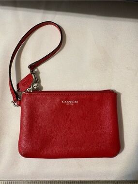 COACH Red Leather Pouch Wristlet Clutch Bag coin purse